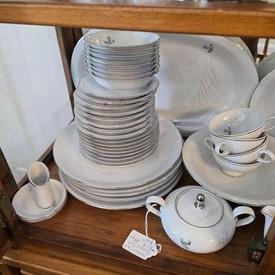 Treasure Chest china set