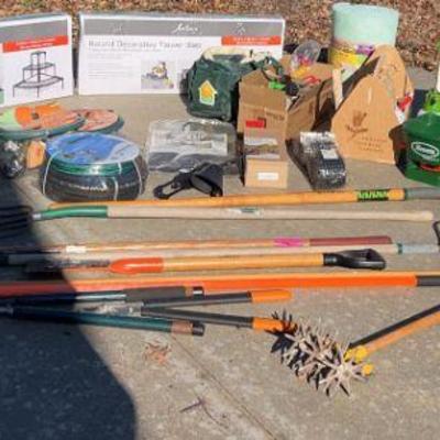 Get Your Yard Ready For Spring! Huge Mystery Collection Of Everything You Need For Your Yard/Garden