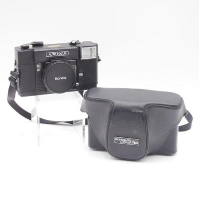 1970s C35 Konica Camera w/ Case