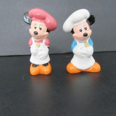 Vintage Walt Disney Hoan Ltd. Chef Mickey & Minnie Mouse Salt & Pepper Shakers