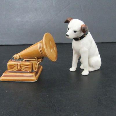 Vintage MCM RCA Corp. Nipper & Gramophone Salt & Pepper Shakers