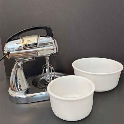 Vintage Dormeyer Princess Stand Mixer .jpg