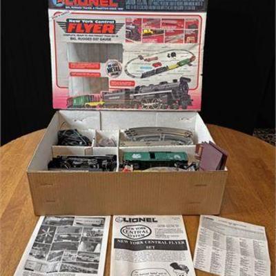 Lionel New York Central Flyer Train Set .jpg