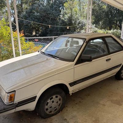 Waiting on title to arrive from owner. Vehicle will possibly not be in sale. 