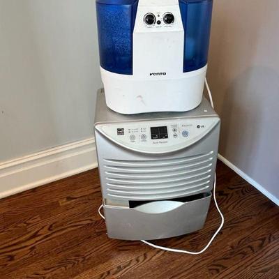 LG Humidifier & Venta Humidifier (Both Power On)
