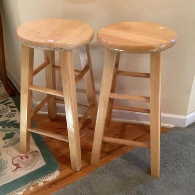 $10 each stools 24"H 12"diameter
