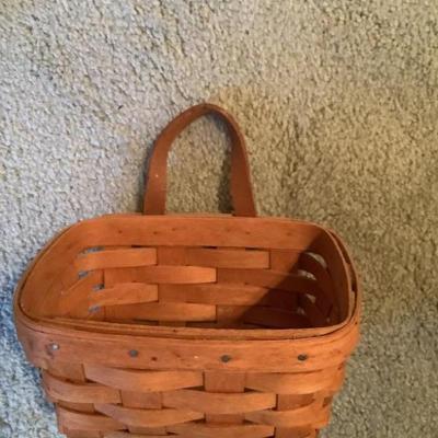 Sale Photo Thumbnail #127: $12 Longaberger small wall basket