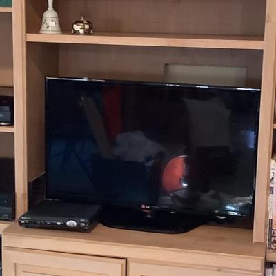 $55 LG 32" with remote 