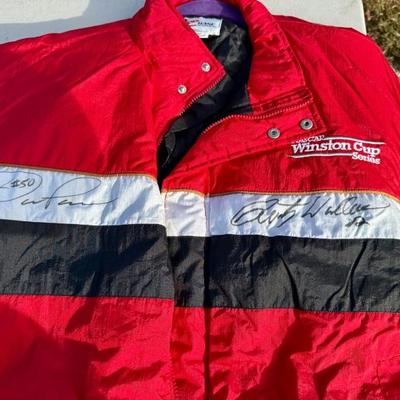 Winston cup signed Jacket Richard Petty, Rusty Wallacr
