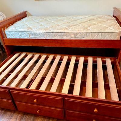 Trundle Bed