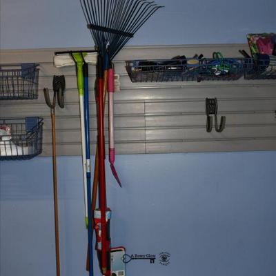 1216 garage
