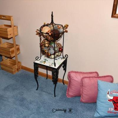 0098 some highlights naperville estate sale 125)