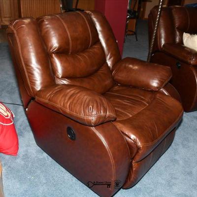 0084 some highlights naperville estate sale 105)