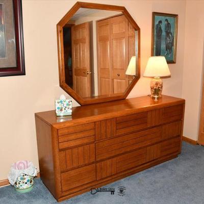 0112 some highlights naperville estate sale 139)