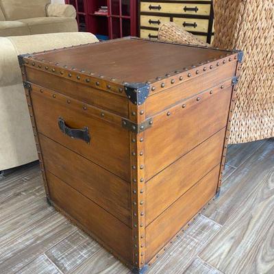 Storage Cube Table (2)