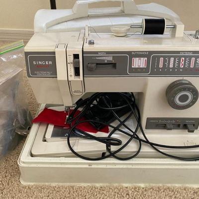 Singer Sewing machine