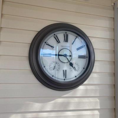 Frontgate Clock