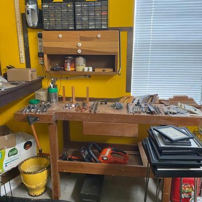 Sale Photo Thumbnail #120: Tools