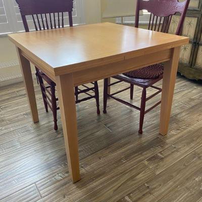Nook Table