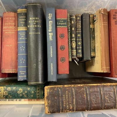 BOOK LOT