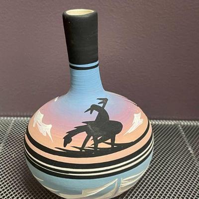 Sale Photo Thumbnail #113: SOUTHWEST POTTERY