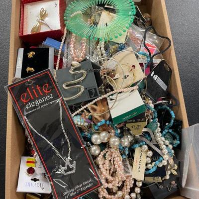JEWELRY LOT