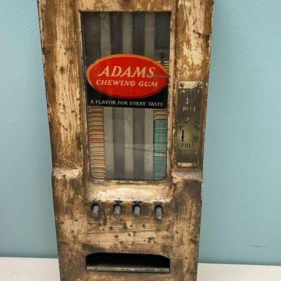 ADAMS GUM VINTAGE VENDING MACHINE W/KEY