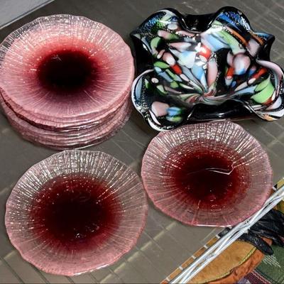 Textured glass dessert plates molded glass bowl
