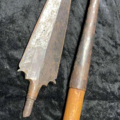 Lance wood shaft with metal head