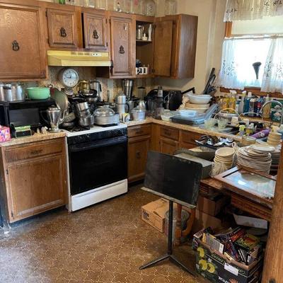 Estate sale photo