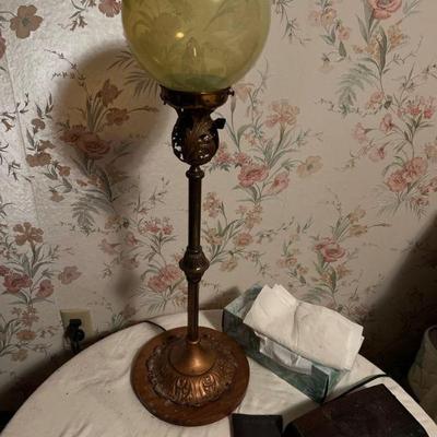 Table lamp