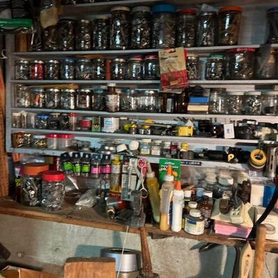 Tools & hardware