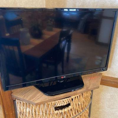 28" LG