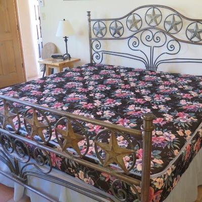 King Size Texas Star Iron Bed