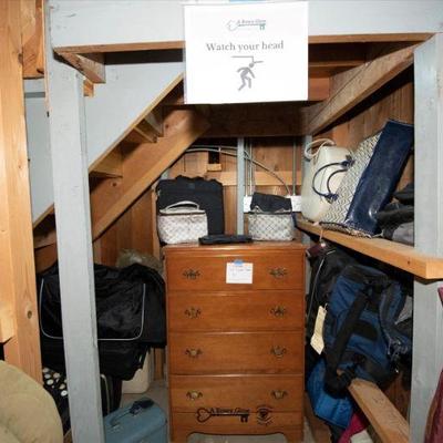 1306 storage closet