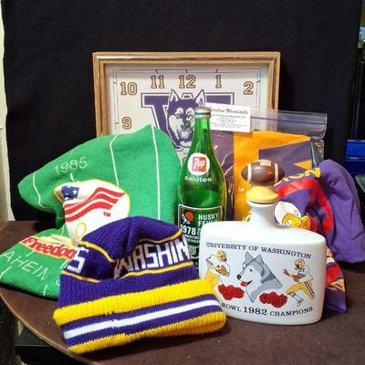 U Of W Huskies * Various Bowl Games * 1978 & 1982 Bowl Game Memorabilia
