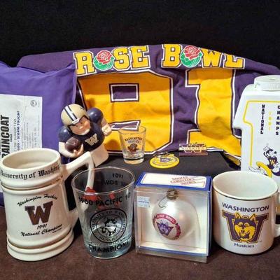 U Of W Huskies * Championship & Bowl Games Memorabilia
