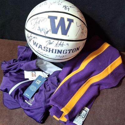U Of W Huskies Autographed By Team? Basketball * Cutter & Buck Dry Tec Sports Shirt * Scarf

