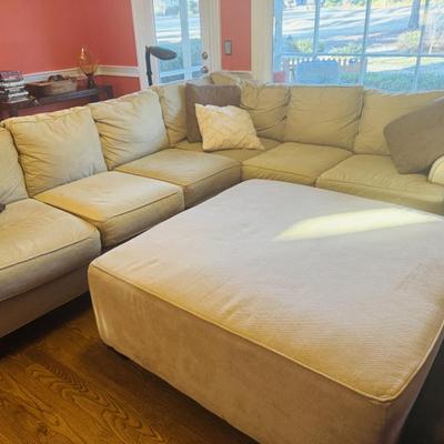 SECTIONAL SOFA