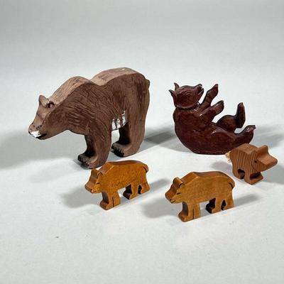 (5pc) WOOD CARVED FLAT BEAR FIGURES | Carved wood standing bear figures - h. 4.25 x w. 1 x l. 6 in

