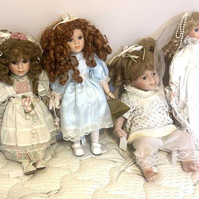 Sale Photo Thumbnail #145: vintage dolls