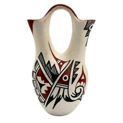 Lot 020-098   
P. Loretto Signed Jemez Wedding Vessel