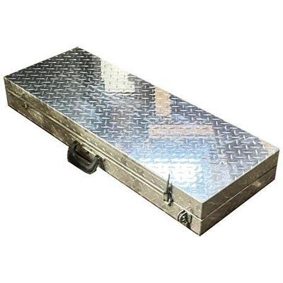 Lot 181   
Dee Zee Aluma Sport Padded Rifle Gun Case