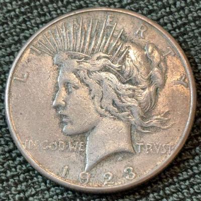 1923 s peace dollar lot 2