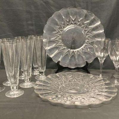 Ct129 sunflower glass plates beer, and white glasses