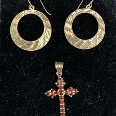 Ct140v earrings and cross