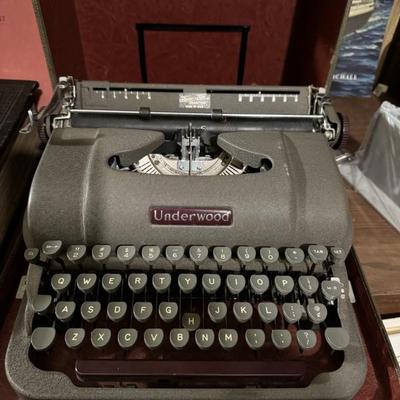 Vintage Underwood Typewriter