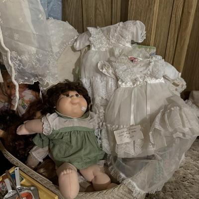 Girl cabbage patch dolls 
Wedding dress outfits 