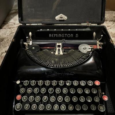 Vintage Remington 5 Typewriter (works) 