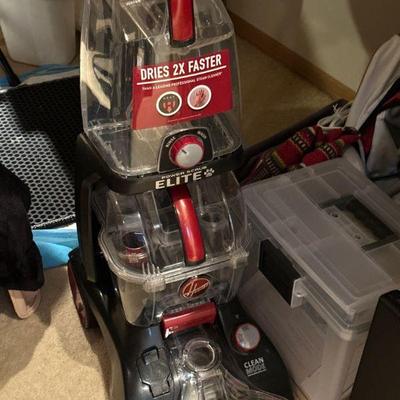 Hoover rug shampooer